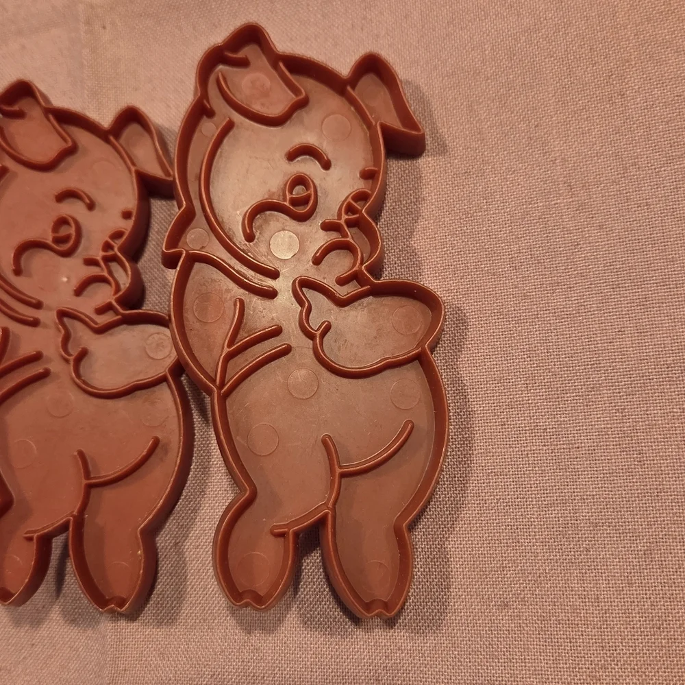 Bundle of 3 Tupperware Red Plastic Pig Piggy Cookie Cutter w/Handle Vtg 1970's